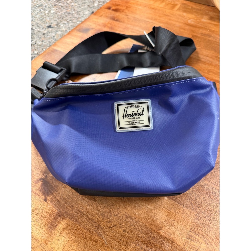 Herschel Supply Co Pop Quiz Hip Pack Blue Black Weather Resistant Waist Bag 2L